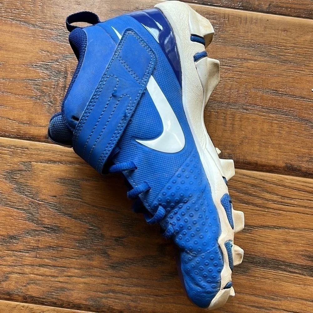 COPY - - Nike Fast Flex Cleats - Size 4.5Y